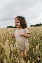 Afbeelding in Gallery-weergave laden, T-shirt Romper (+ 4 kleuren)
